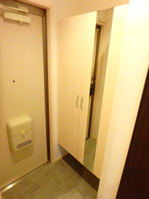 シューズボックス