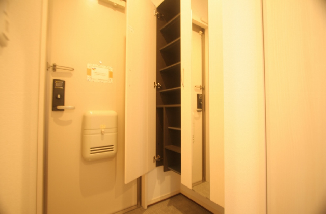 シューズボックス